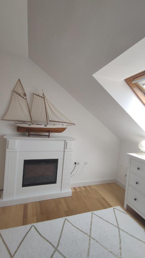 Suite Playa Mino Bagian luar foto